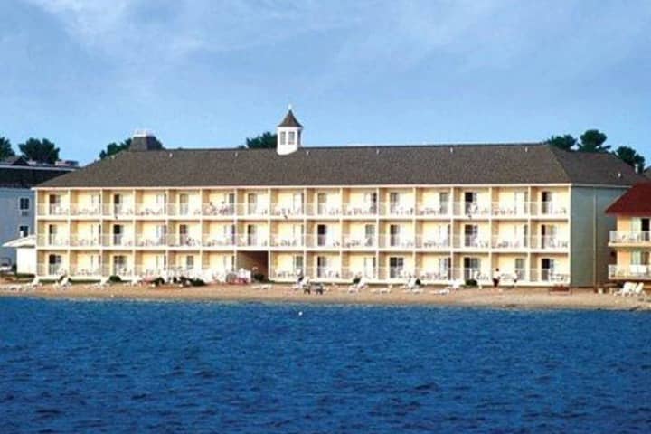 Hotel 26 of 28